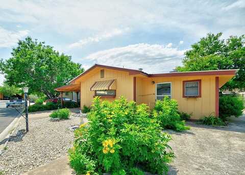 111 Arizona Ash, Kerrville, TX 78028