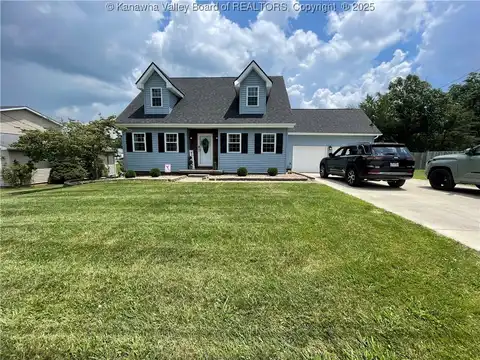 251 Ralph Drive, Hurricane, WV 25526