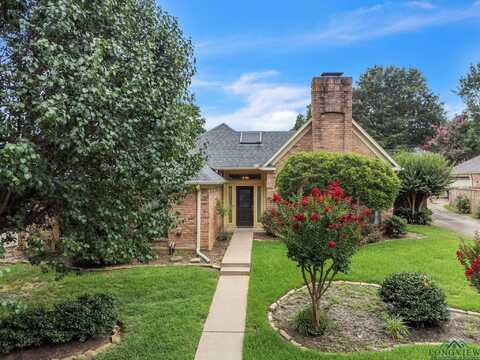1218 Daffodil Ln, Longview, TX 75604