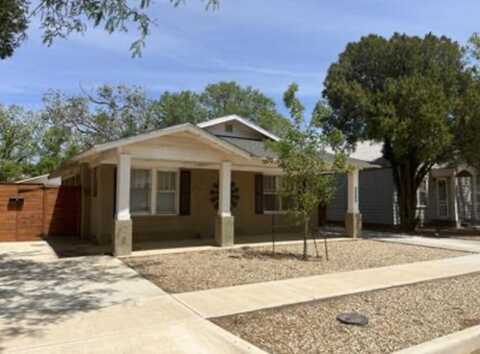 2204 18th Street, Lubbock, TX 79401