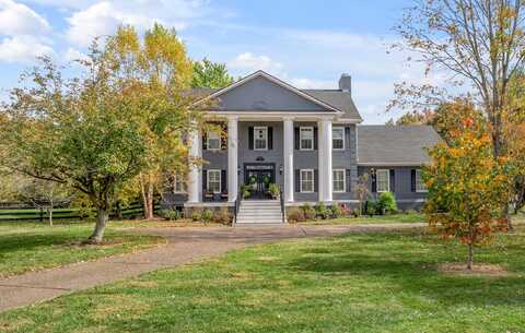 101 Foxborough Court, Nicholasville, KY 40356