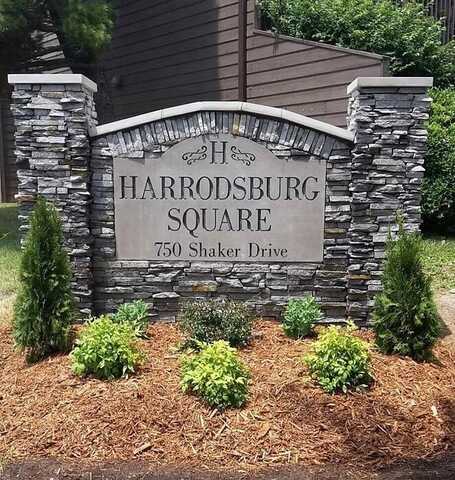 750 Shaker Drive, Lexington, KY 40504