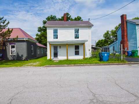218 Fort St Street, Harrodsburg, KY 40330