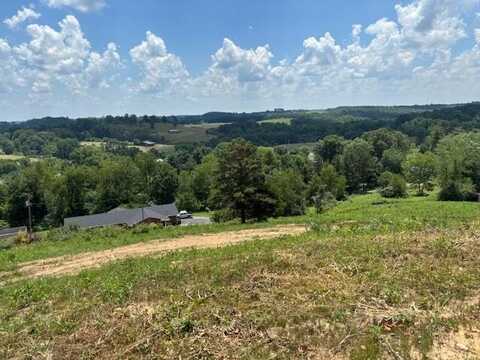 1677 High School Rd, McKee, KY 40447