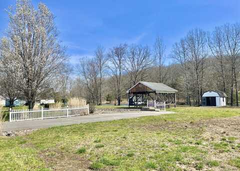 165 Waterford Road, Perry Park, KY 40363