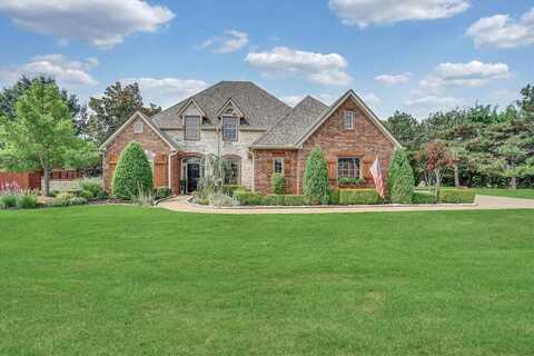 3 NW Shelter Lake Dr, Lawton, OK 73505