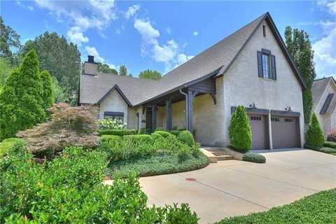 1698 WOODLEY CIRCLE, AUBURN, AL 36830