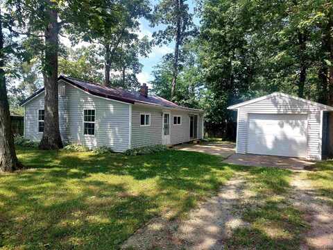 5900 Lyons, Adrian, MI 49221