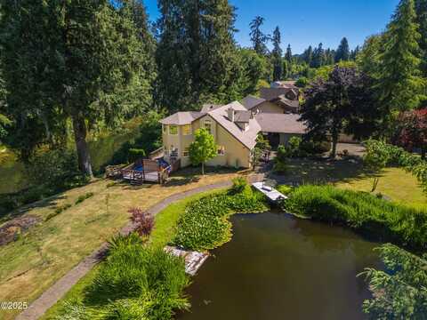 600 Hamer Road, Siletz, OR 97380