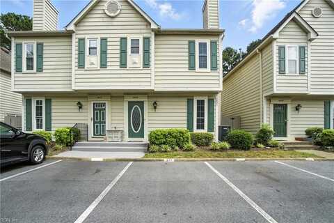 4825 Haymarket DR, Virginia Beach, VA 23462