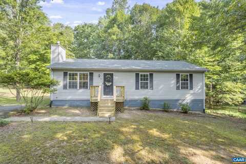 16 EAST POINT RD, Palmyra, VA 22963