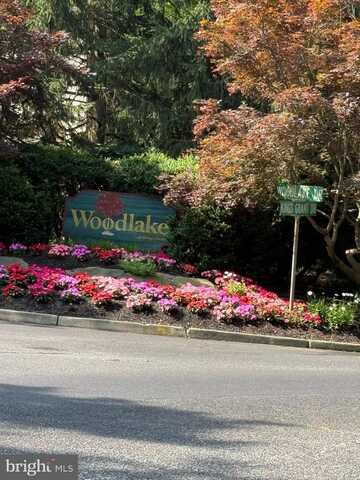 319 WOODLAKE DR, MARLTON, NJ 08053
