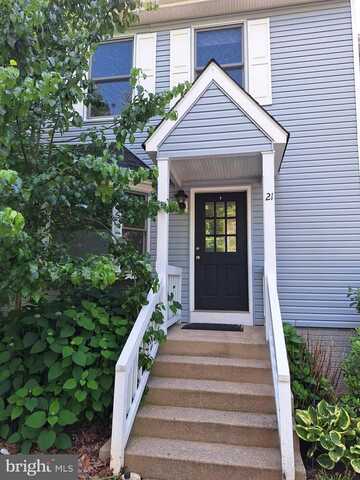 21 STONEWALL CT, MIDDLEBURG, VA 20117