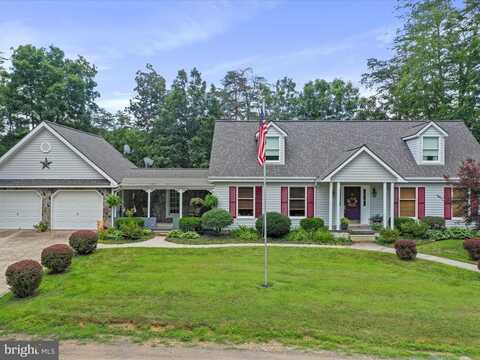260 EDITH LN, HEDGESVILLE, WV 25427
