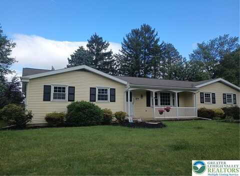 6059 Clubhouse Lane, Macungie, PA 18106