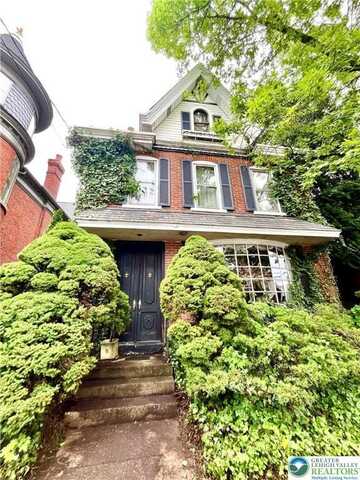 411 MAIN Street, Hellertown Boro, PA 18055