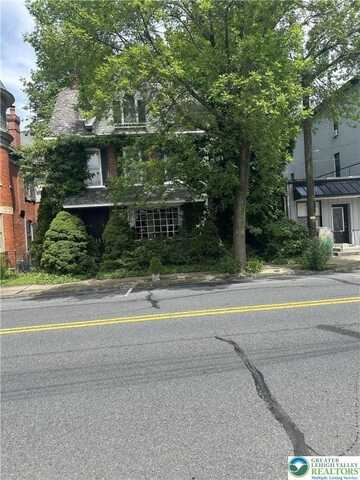 411 MAIN Street, Hellertown Boro, PA 18055