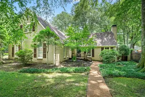 1380 POPLAR ESTATES, Germantown, TN 38138