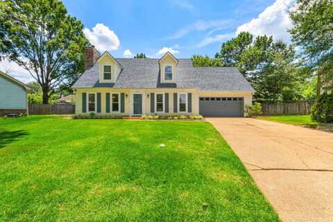 2057 LAUREN, Memphis, TN 38133