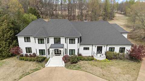 9376 FOREST WIND, Collierville, TN 38017