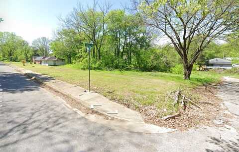 709 SIMS, Memphis, TN 38106