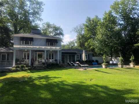 29 Deerfield Road, La Due, MO 63124