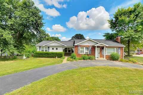9920 Wolff Drive, Saint Louis, MO 63123