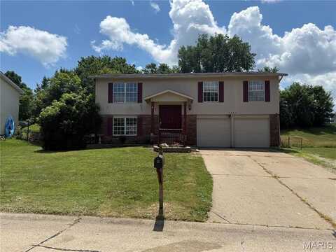 3850 Jeff Drive, Saint Charles, MO 63304