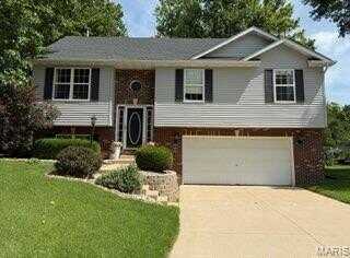 14 Shaderest Court, Glen Carbon, IL 62034
