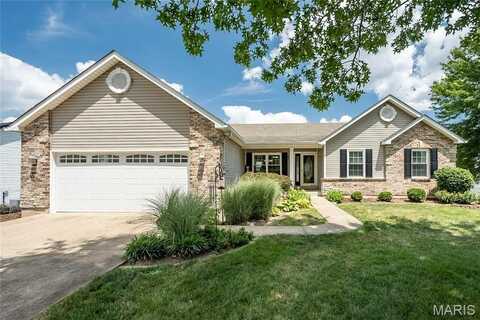 359 Villa Duschene Drive, Warrenton, MO 63383