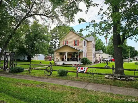 521 Cherry Street, Tilden, IL 62292