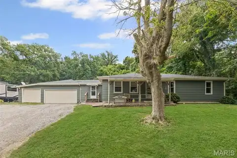 1752 N Bluff Road, Collinsville, IL 62234