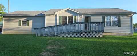 8 N Railroad Street, Freeburg, IL 62243