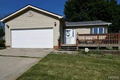 1129 Albers, Bethalto, IL 62010