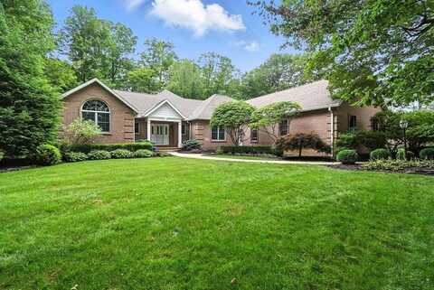 2323 Forest Hill Circle, Ontario, OH 44903