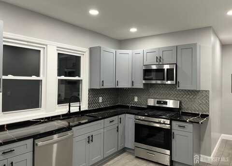 29 S 2nd Avenue, Highland Park, NJ 08904