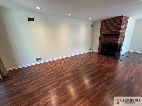 1009 Schmidt Lane, North Brunswick, NJ 08902