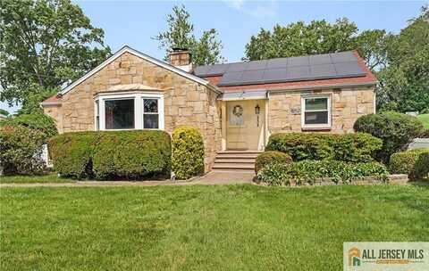 235 Brook Avenue, North Plainfield, NJ 07060
