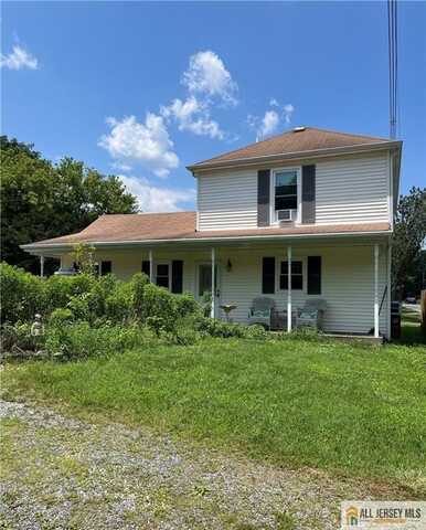 107 Readington Road, Readington, NJ 08889