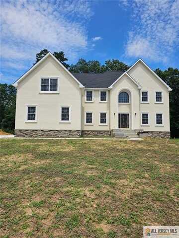 182 River Road, Monroe, NJ 08831