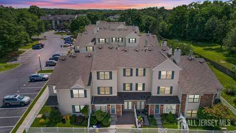 47 Covington Court, East Brunswick, NJ 08816
