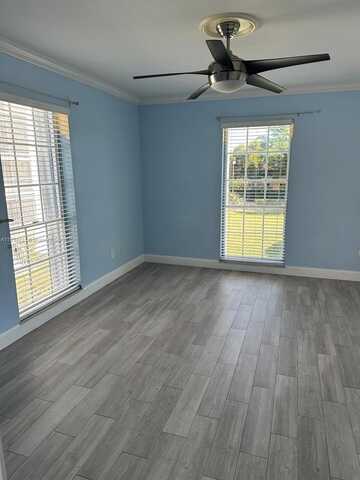 661 N University Dr, Pembroke Pines, FL 33024