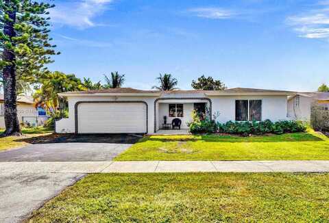 10850 NW 29th Mnr, Sunrise, FL 33322