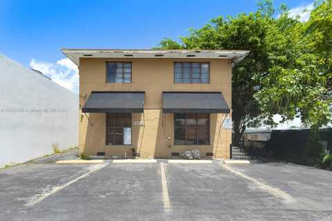 2515 SW 7th St, Miami, FL 33135