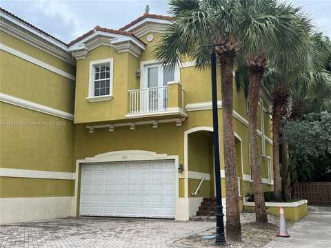 3151 SW 47th St, Dania Beach, FL 33312