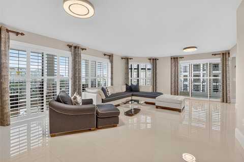 200 E Palmetto Park Rd, Boca Raton, FL 33432