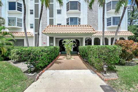 9341 E Bay Harbor Dr, Bay Harbor Islands, FL 33154