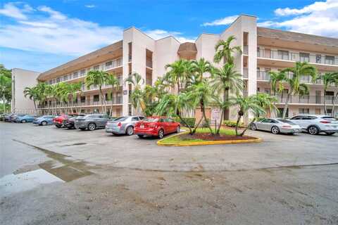 10400 NW 30th Ct, Sunrise, FL 33322