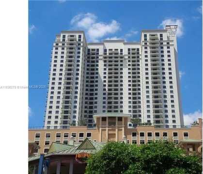 999 SW 1ST AVE, Miami, FL 33130