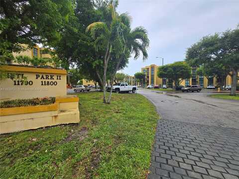 11790 SW 18th St, Miami, FL 33175